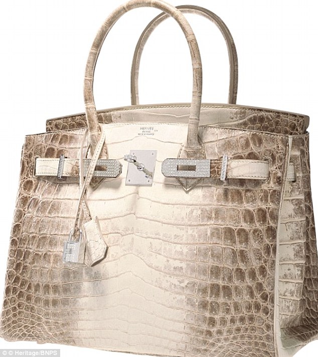 A Birkin Bag Just Sold for More Than $300,000 at Auction, Making It the Most  Expensive Handbag - Ever!